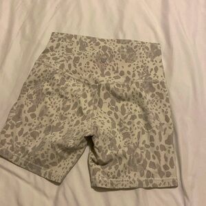 Lululemon biker shorts
